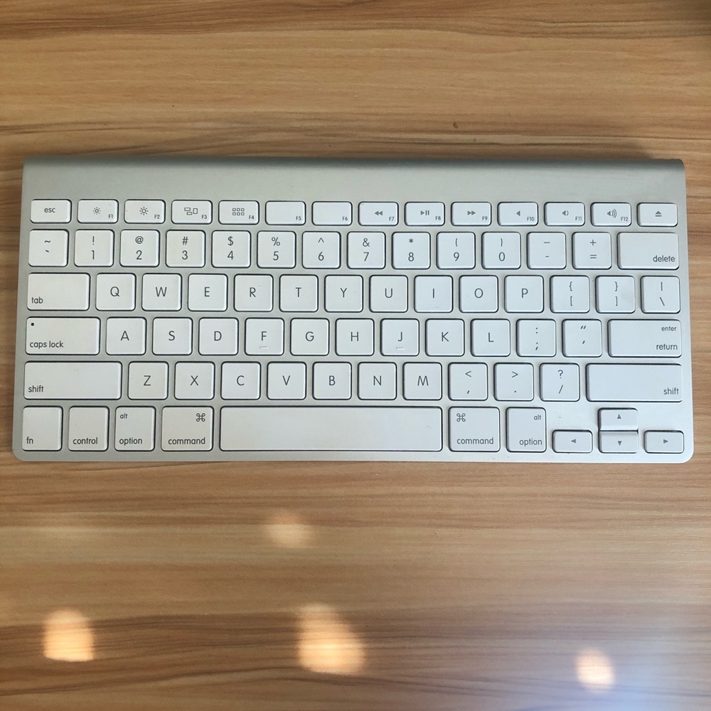 Wireless Apple Keyboard